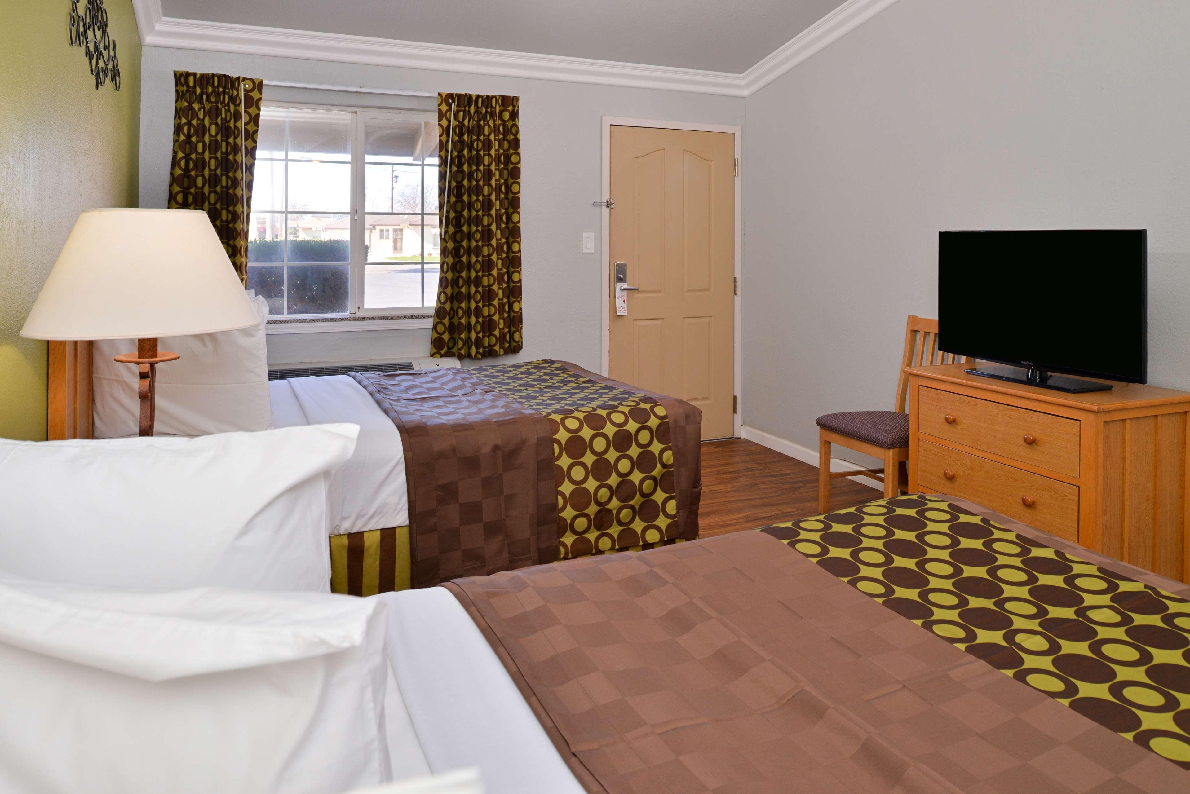 Americas Best Value Inn Los Banos Ngoại thất bức ảnh