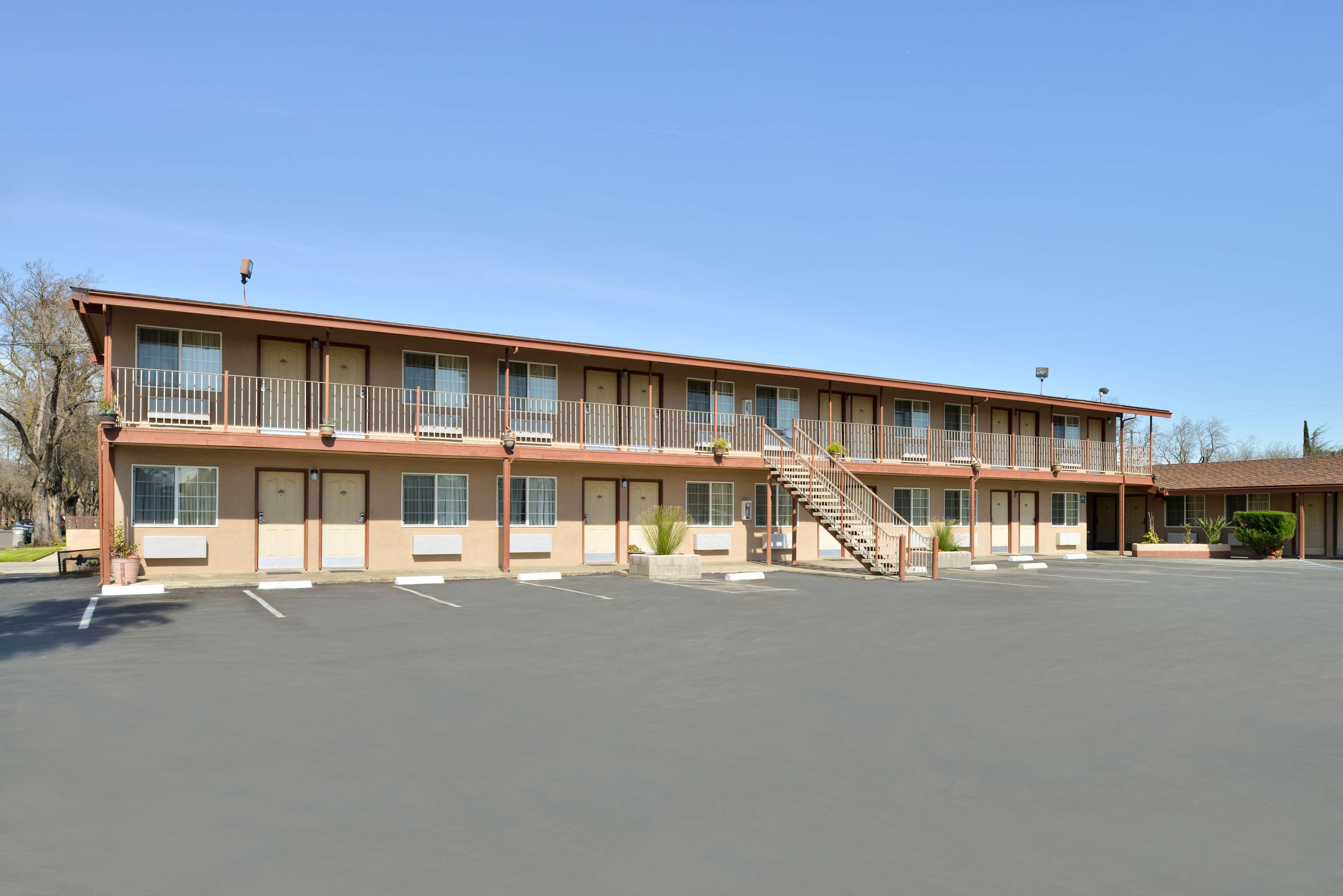 Americas Best Value Inn Los Banos Ngoại thất bức ảnh